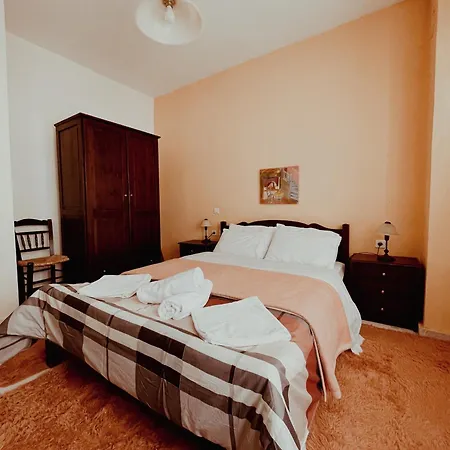 מלון דירות Muses פיסודרי