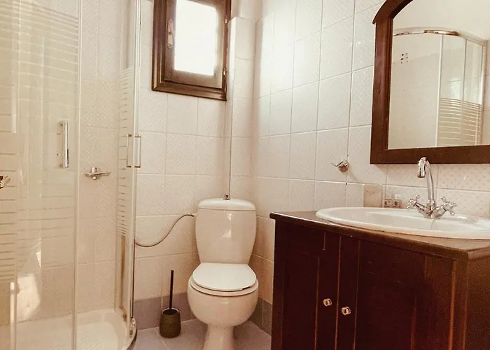 Muses Apartahotel Pisoderi